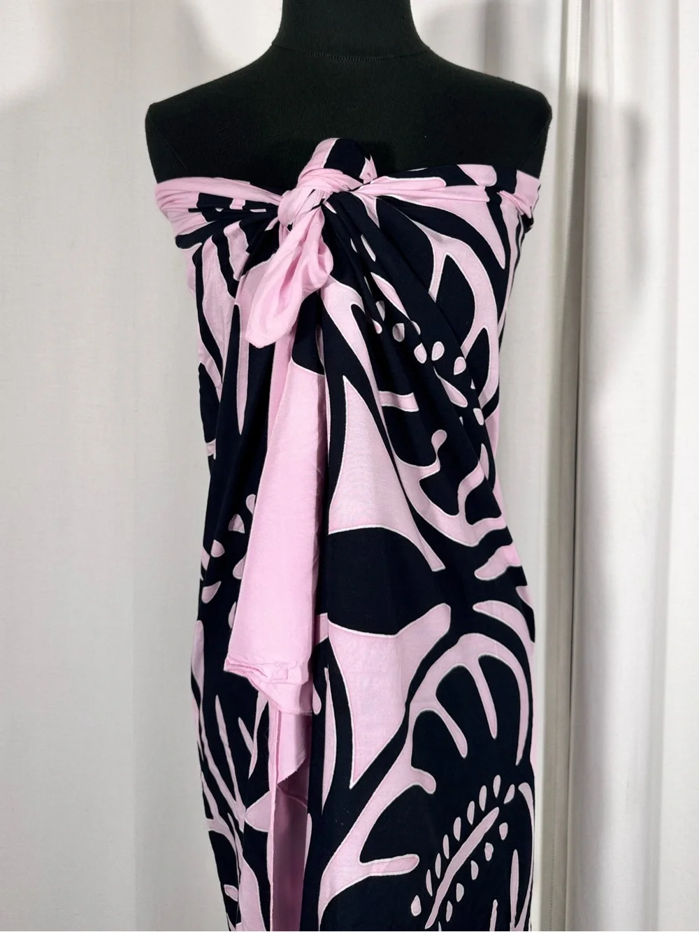 Lauhala Pink and Black Floral Sarong Wrap